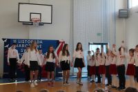 IMG_7322uczniowie podczas akademii