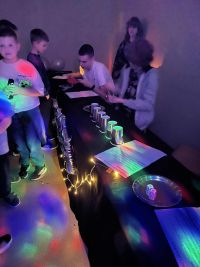 f2966f72-b03e-4a7a-b05e-7e89d9788db3dzieci w czasie zabawy