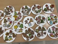 IMG_3532dzieci ozdabjają pierniki