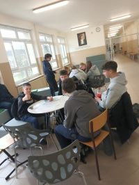 1000014951uczniowie podczas warsztatów