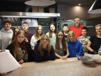 1000015382uczniowie podczas warsztatów