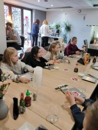 1000015369uczniowie podczas warsztatów