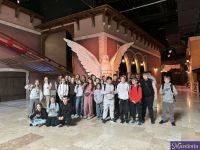 c7eab020-db96-41b3-849b-d2a0855e54c3uczniowie w Mandorii