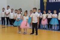 IMG_8287dzieci tańczą i recytują